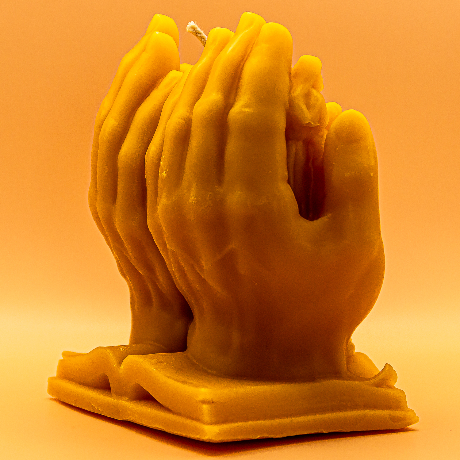 AVEROY Wachslicht Manufaktur - Bienenwachskerze „Das letzte Abendmahl“ AVEROY Wachslicht Manufaktur - Bienenwachskerze „Das letzte Abendmahl“