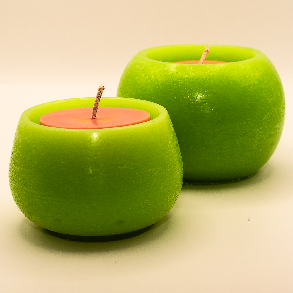 AVEROY Wachslicht-Manufaktur - 2er-Set Kerzenwachsschalen in Neongrün mit Stumpenkerze in Melone und 5% Exotische Früchte-Duftöl