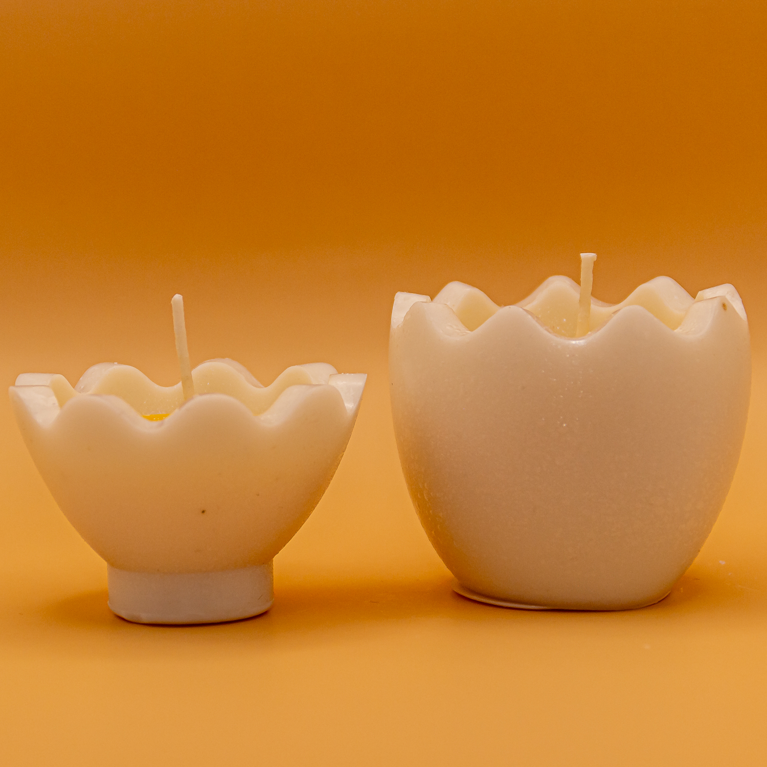 AVEROY Wachslicht-Manufaktur - Wachsschalen-Osterkerzen „Osterei“ in Weiß