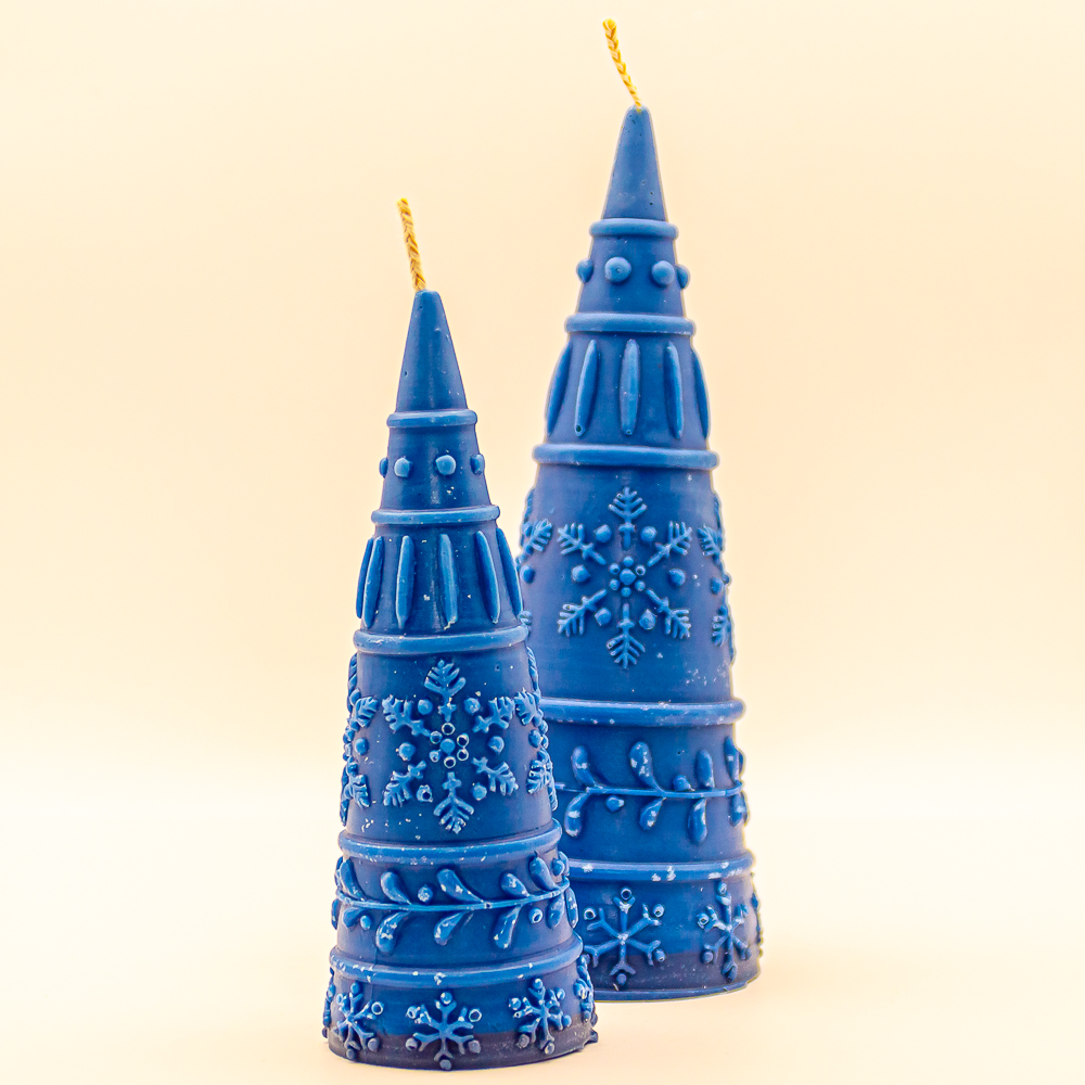 AVEROY Wachslichter - 2er Set Weihnachtskerzen "Eisblume" Sojawachs in Dunkelblau mit Duft Zuckerwatte