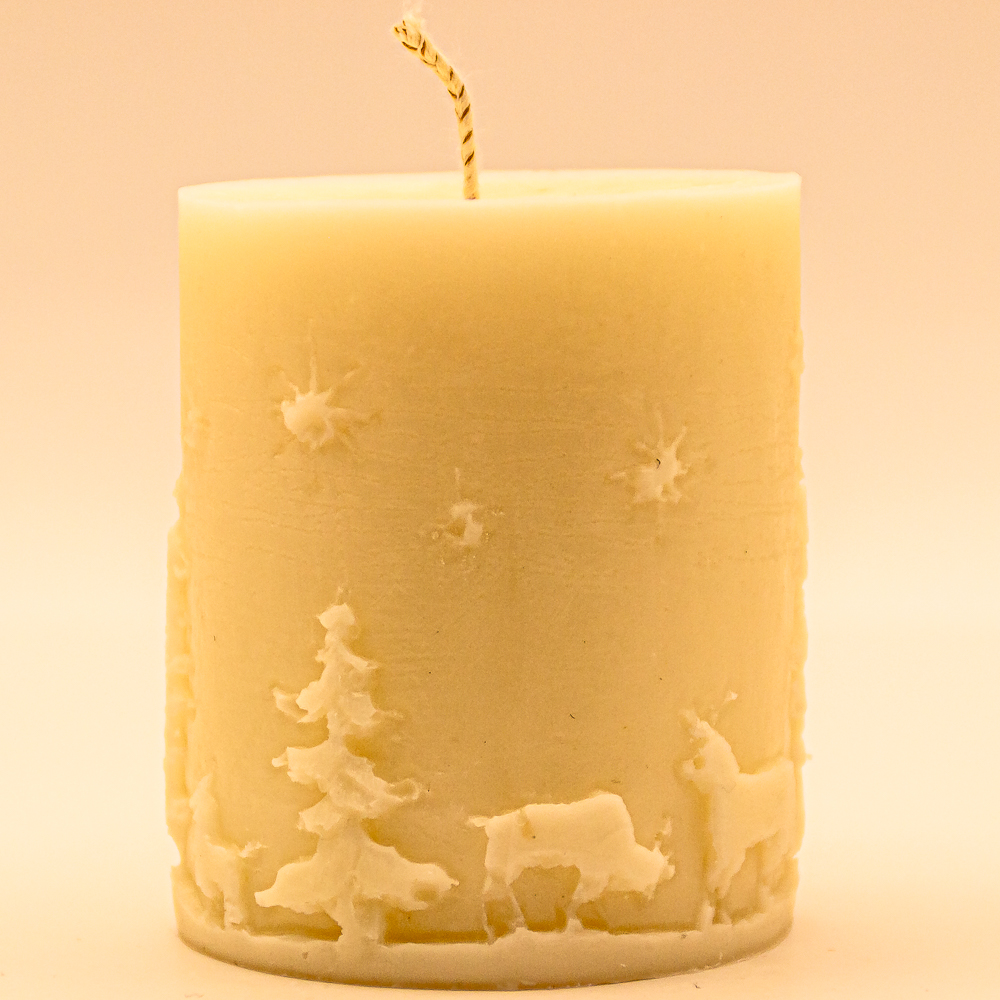 AVEROY Wachslichter - Weihnachtskerze "Kleine Stumpen" Sojawachs in Weiß mit Duft Zuckerwatte
