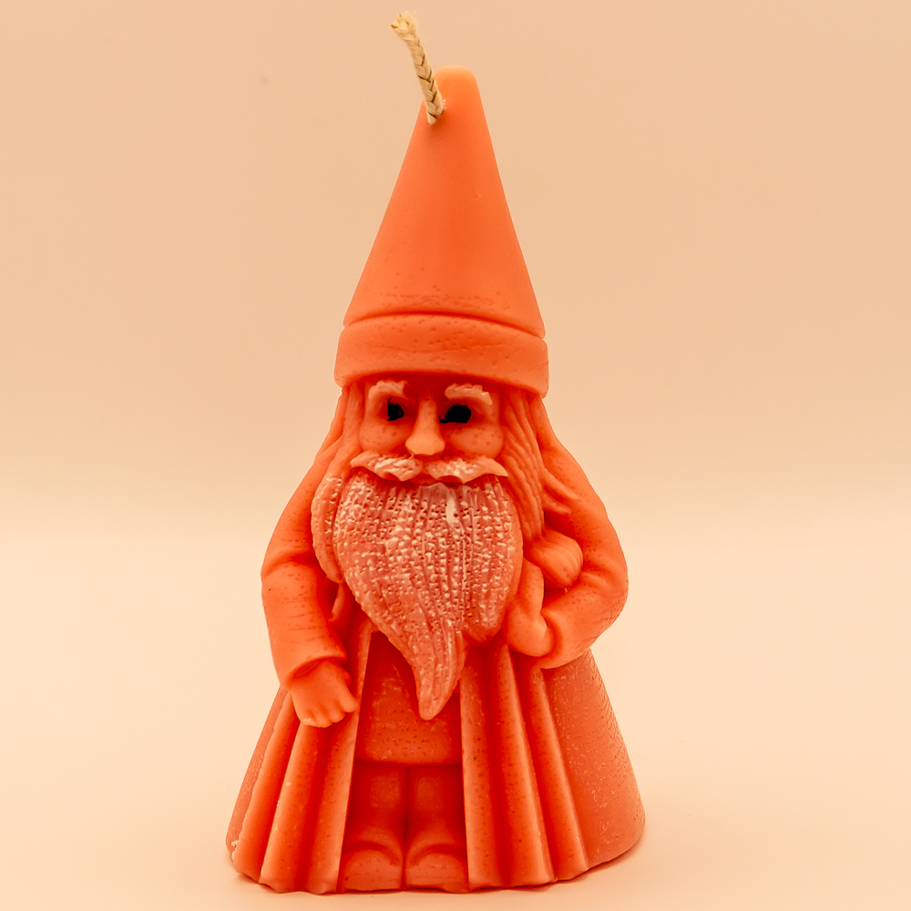 AVEROY Wachslicht-Manufaktur - Weihnachtskerze „Nikolaus“ in Rosa mit Zuckerwatte-Duft Sojawachs
