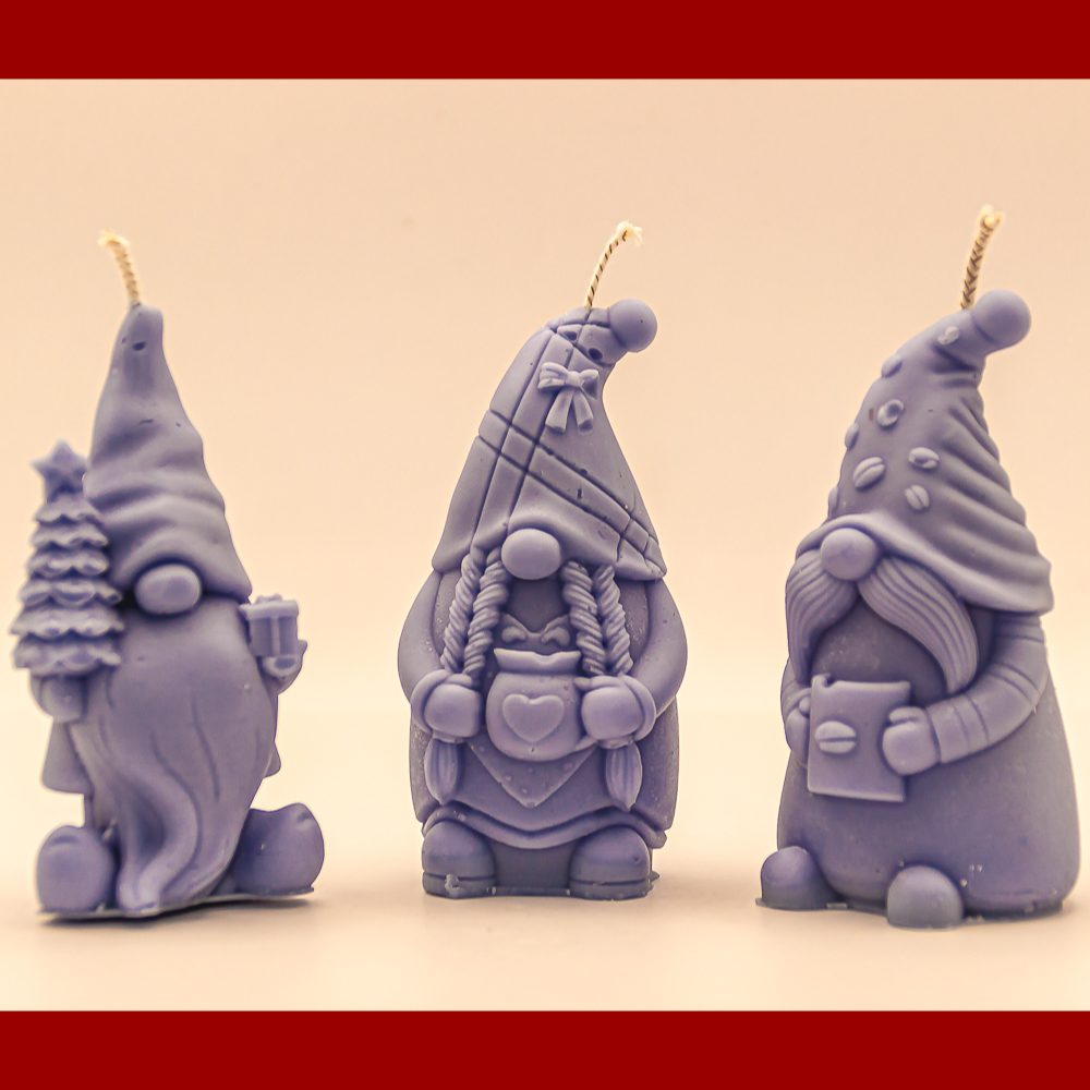 AVEROY - 3er Set Weihnachtskerzen "Wichtel" Sojawachs in Blau